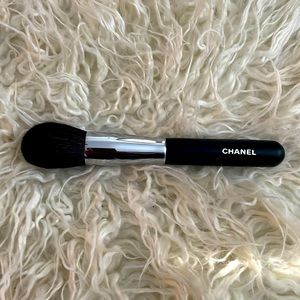 Brand New CHANEL Large Powder Brush #1